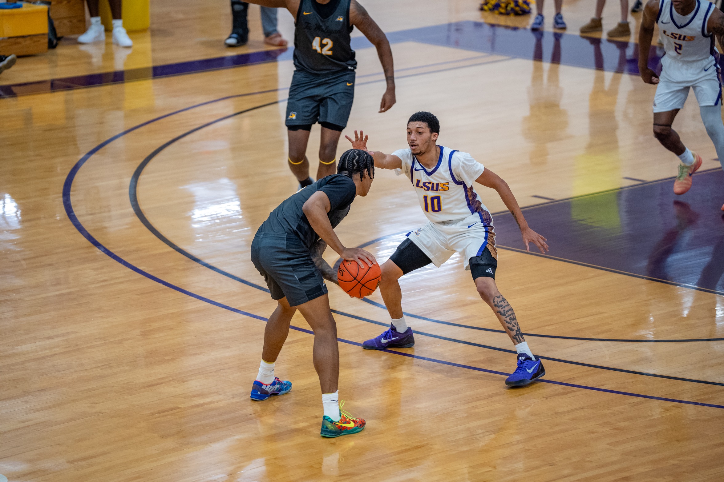 Pilots&rsquo; Season Ends in Round of 16 Thriller Against Ave Maria