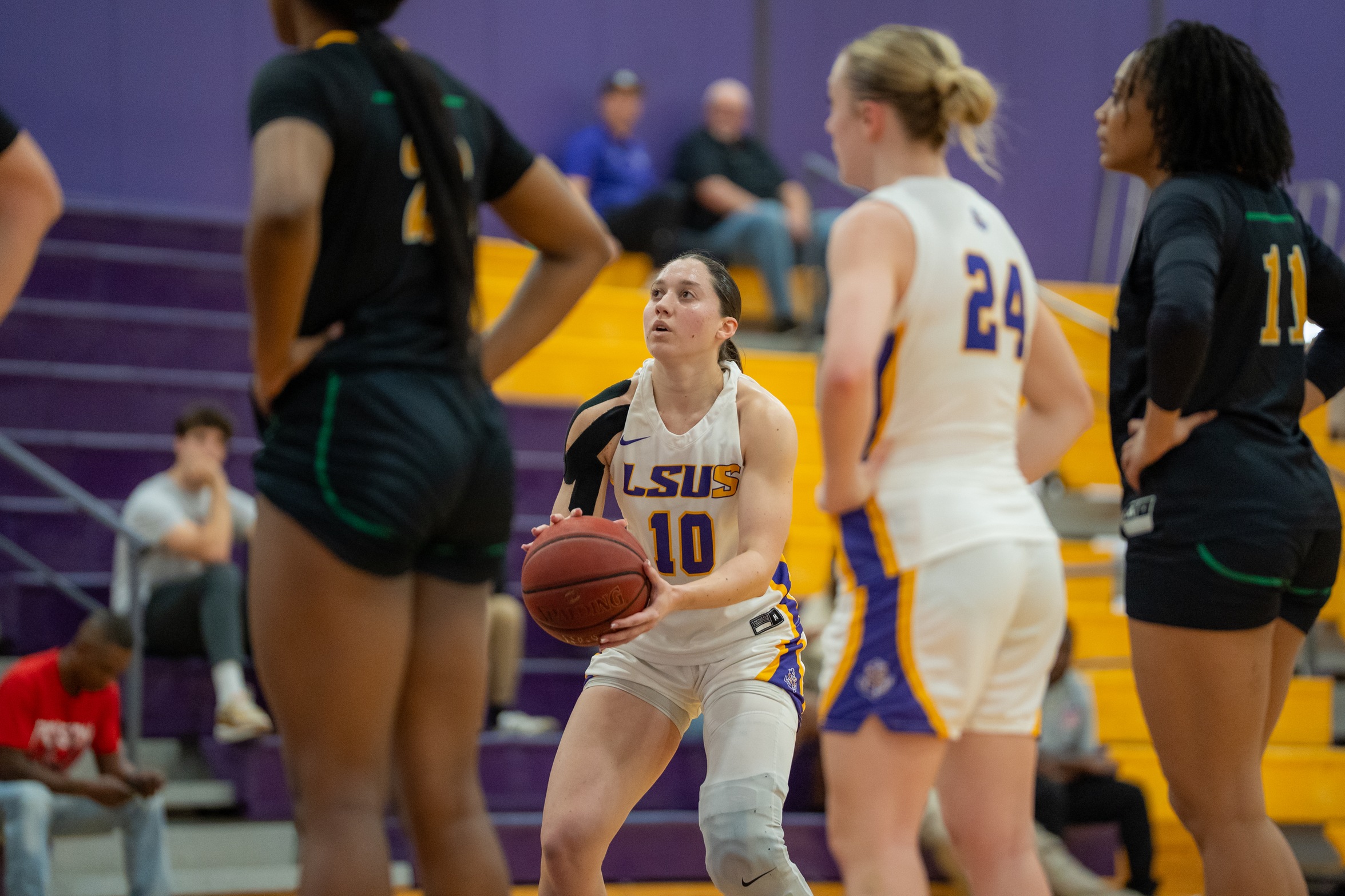 LSUS Handles Benedictine, Advances to Face Host Campbellsville